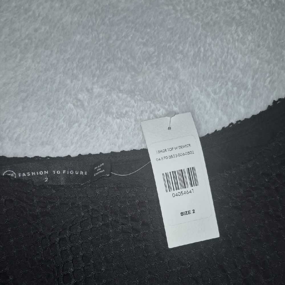 Fashion to Figure Black Asymmetrical Ruched Tank Top - Picture 2 of 8
